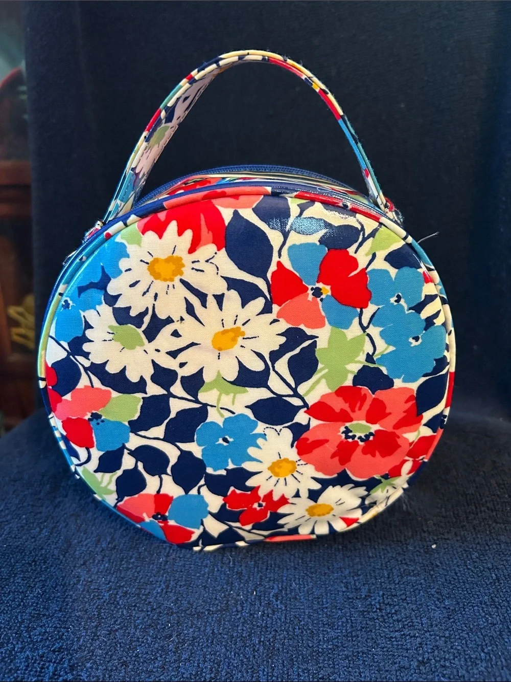 Vera Bradley round cosmetic